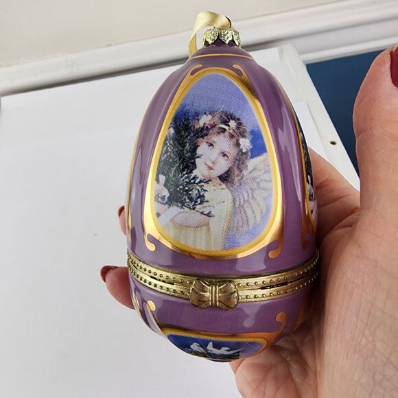 Mr Christmas Lavender Porcelain Egg Music Box Ornament Hanging - Picture 4 of 8